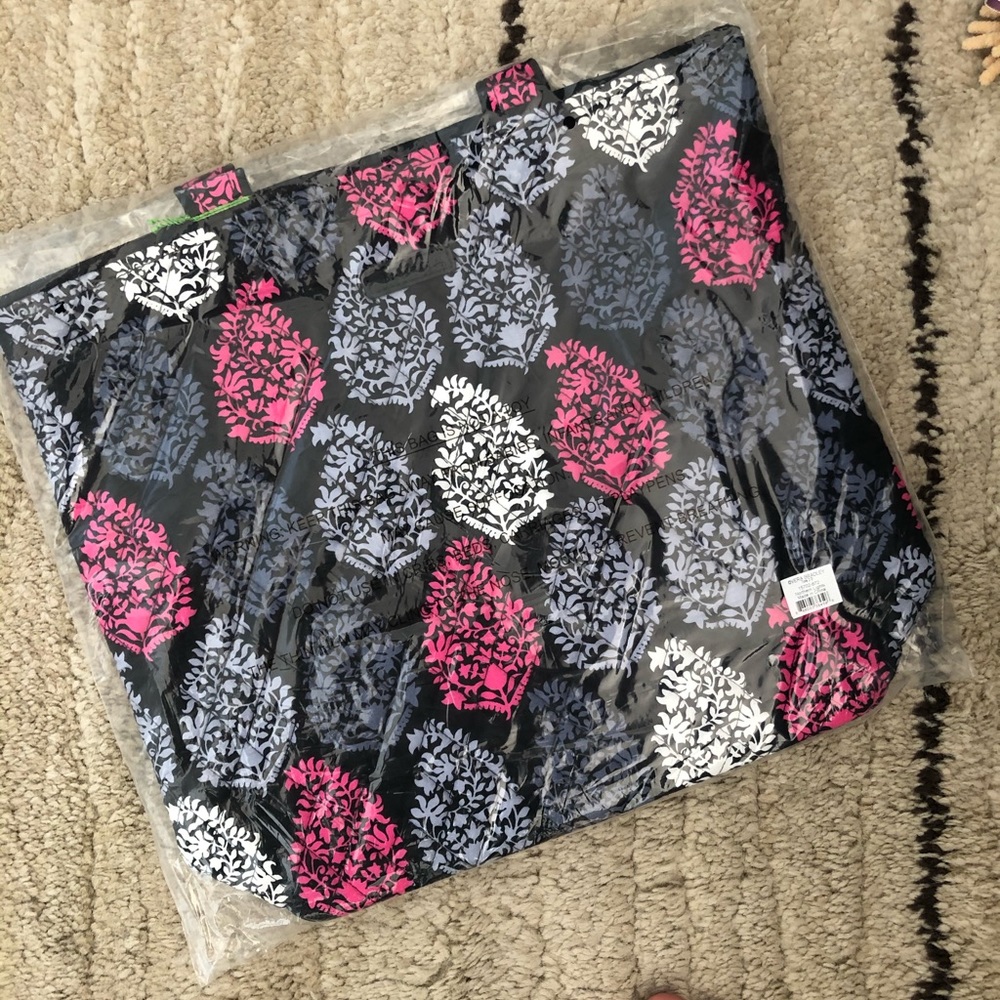 NWT Vera Bradley Iconic Tote.